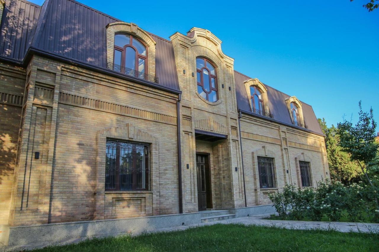 Hotel Vostok Taskent Exterior foto